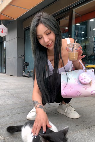 [一始专区] 黑色瑜伽裤美女